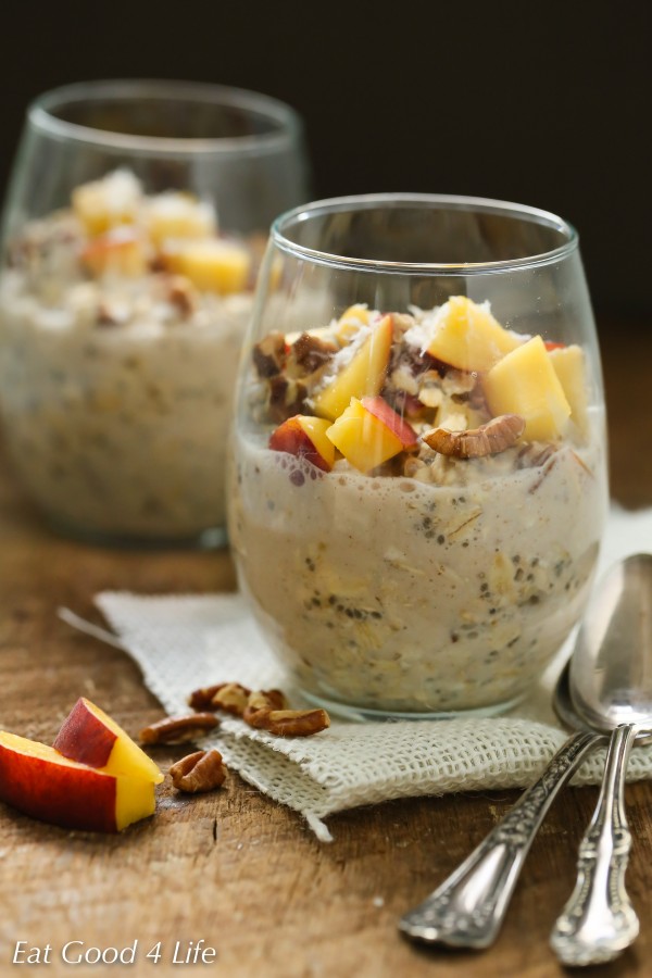 Nutty Peaches and Cream Overnight Oats in a Mason Jar